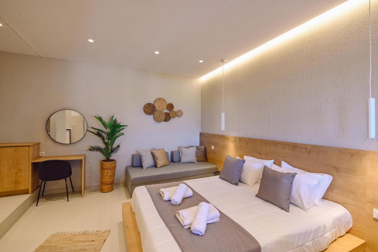 Eleftherias Suites - Near Beach Apartments Marathos Exteriör bild